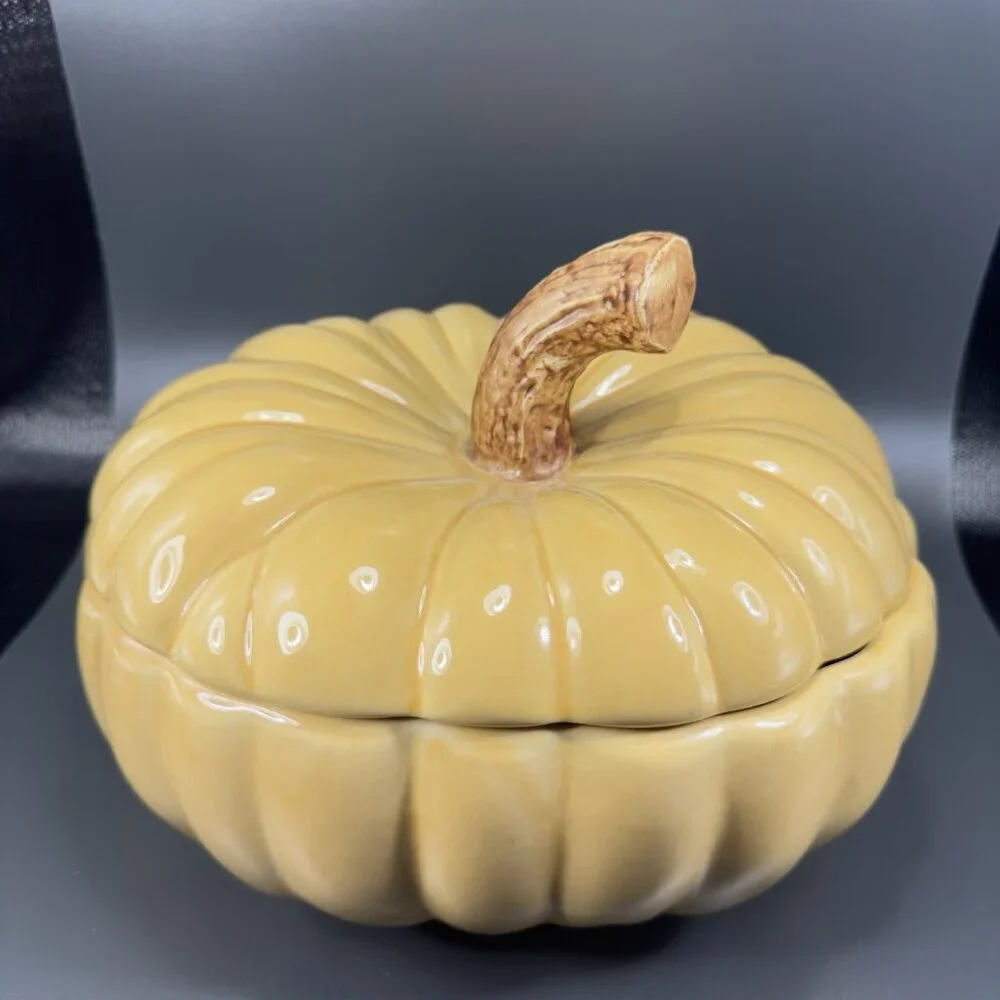 Williams Sonoma Large Pumpkin Canister Jar Container Cookie Jar Covered Dish VTG